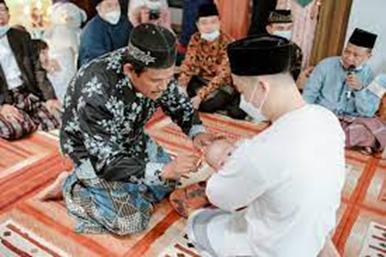 AQIQAH BAGI ANAK ADOPSI APAKAH WAJIB ATAU SUNNAH?