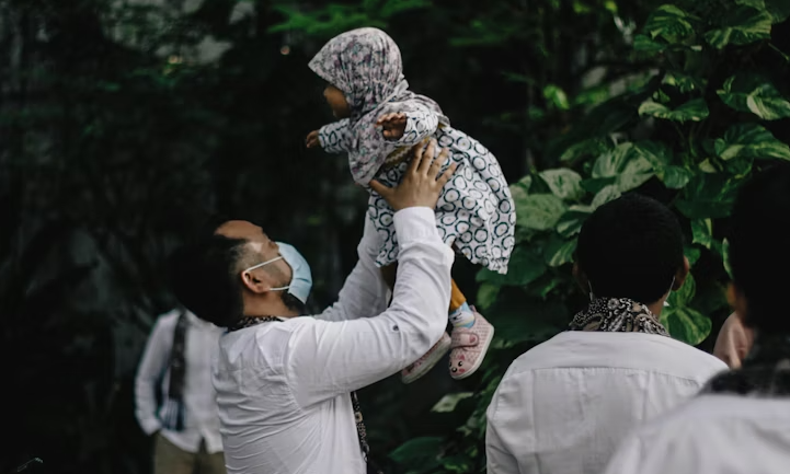 Ayah Bunda, Si Kecil adalah Amanah Bukan Milik Kita