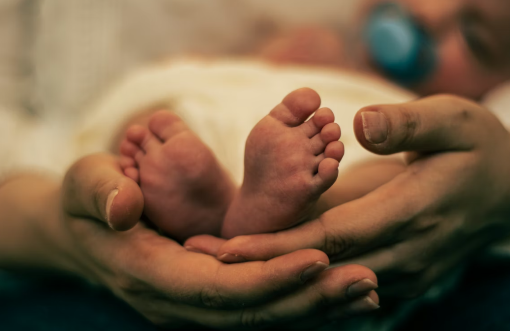 Jangan Lupa, Sisihkan THR Ayah Bunda untuk Aqiqah Si Kecil